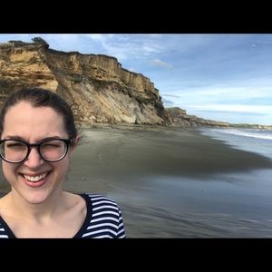 Meet your Posher, Laurel